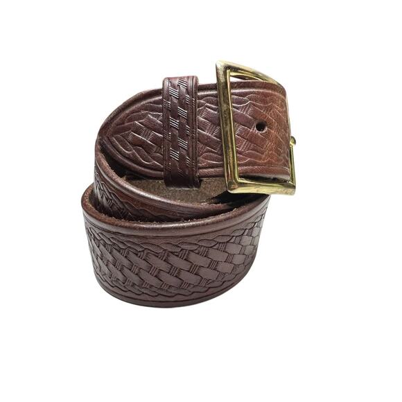 Cabela's Leather Belt BASKET WEAVE Brass Buckle Thick Work Wear Brown 97-40 - Picture 1 of 7